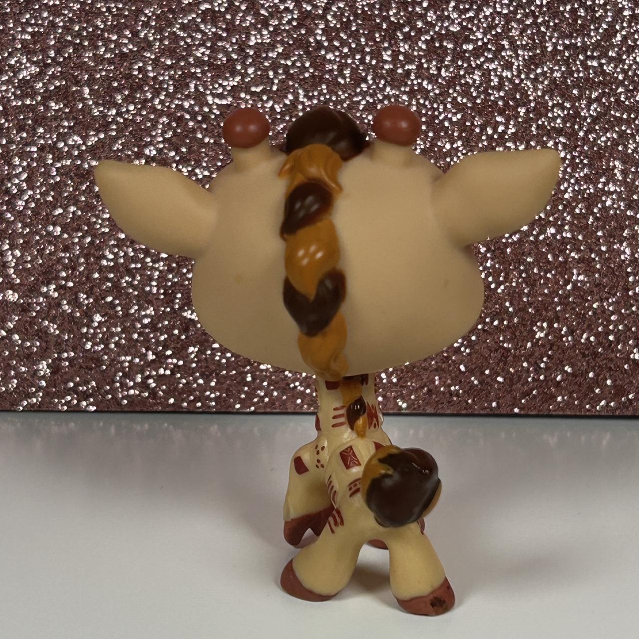 Authentic Littlest Pet Shop Giraffe #902 Comes with... - Depop