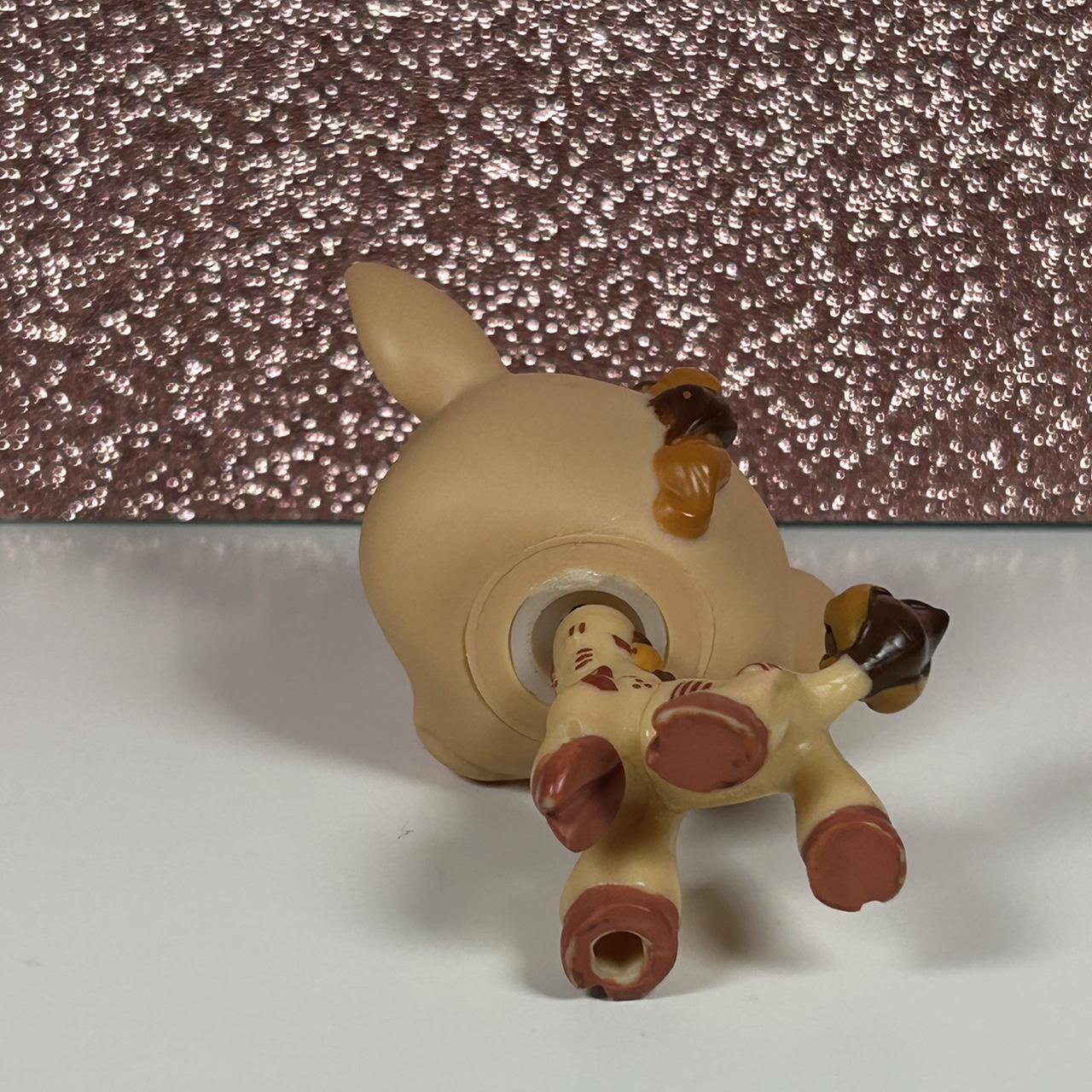 Authentic Littlest Pet Shop Giraffe #902 Comes with... - Depop