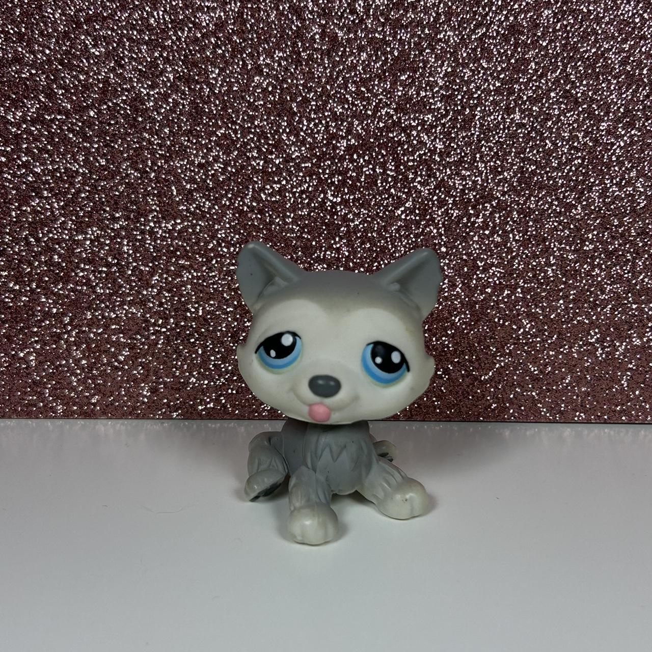 Authentic Littlest Pet Shop Husky 70 Comes in... Depop