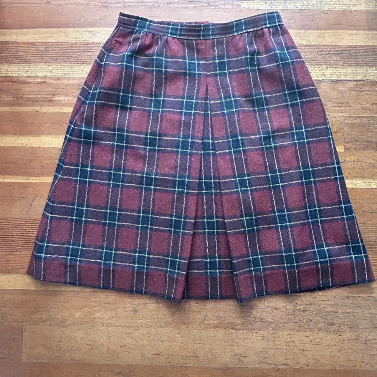 Vintage wool plaid skirt, lined. Gorgeous fall... - Depop