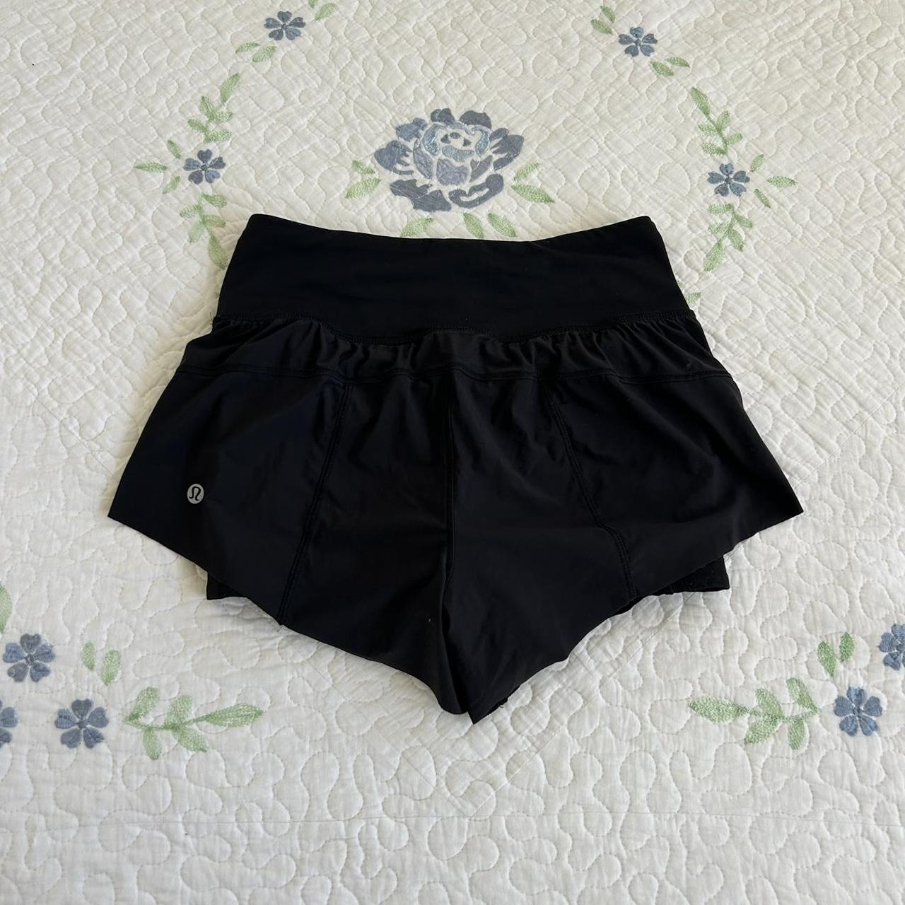 Lululemon flowy shorts hotsell
