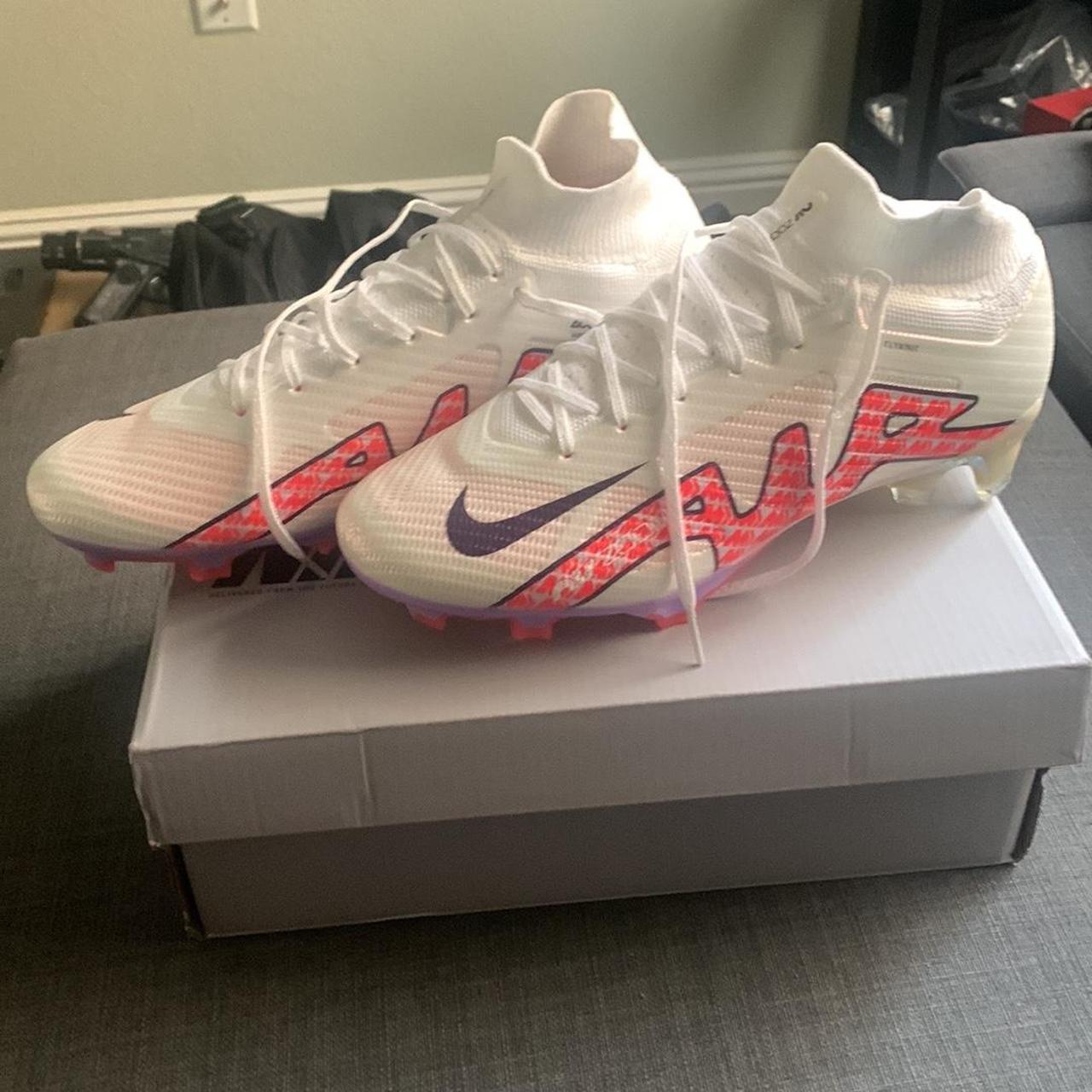 Nike Mercurial Vapor 13 Elite FG Tech - Depop