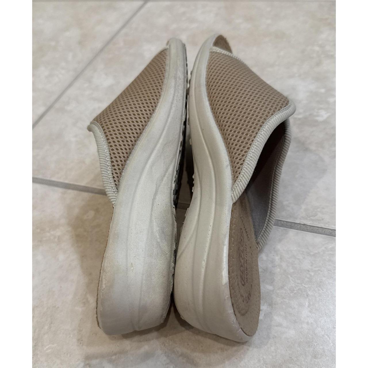 Women's Slides - Tan - US 8 – Fly Flot Mesh Slide… - image 5