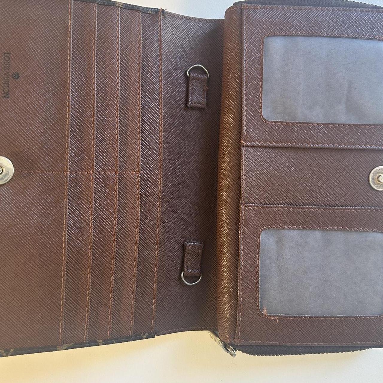 Authentic Louis Vuitton leather wallet - Depop