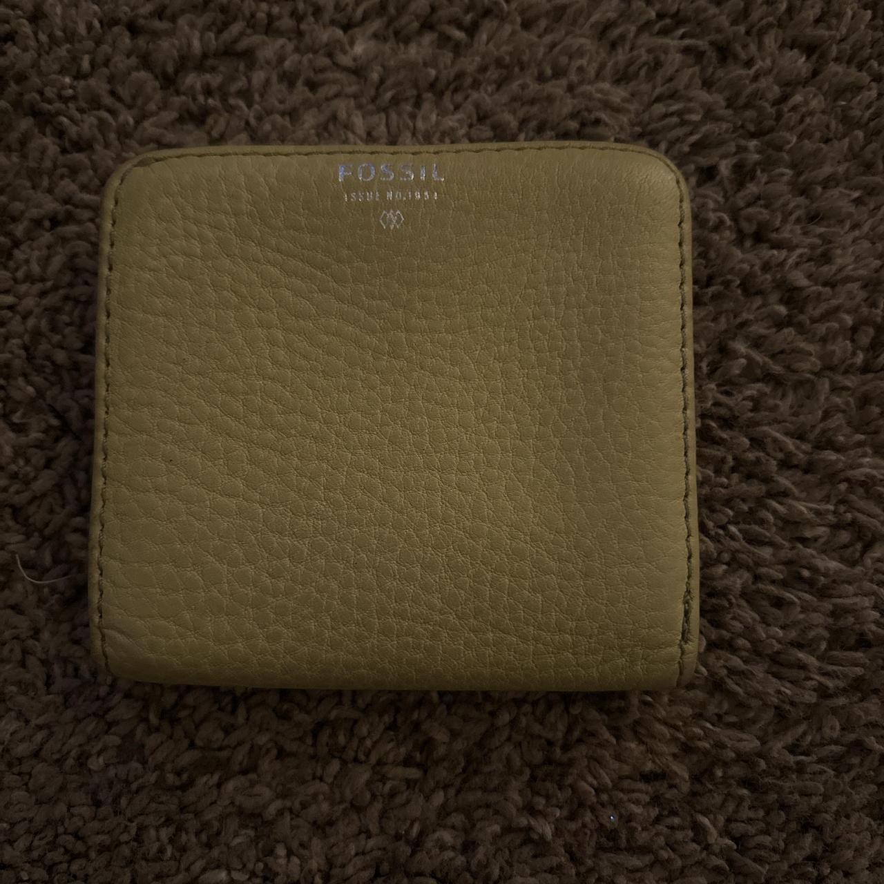Fossil Women's Wallets - Green/Khaki – Fossils vi… - image 1