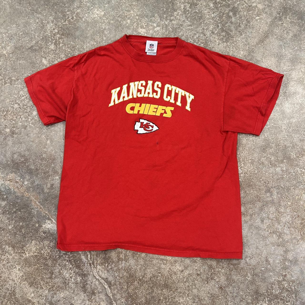 Grey dri fit Kansas City Chiefs t shirt Size: - Depop