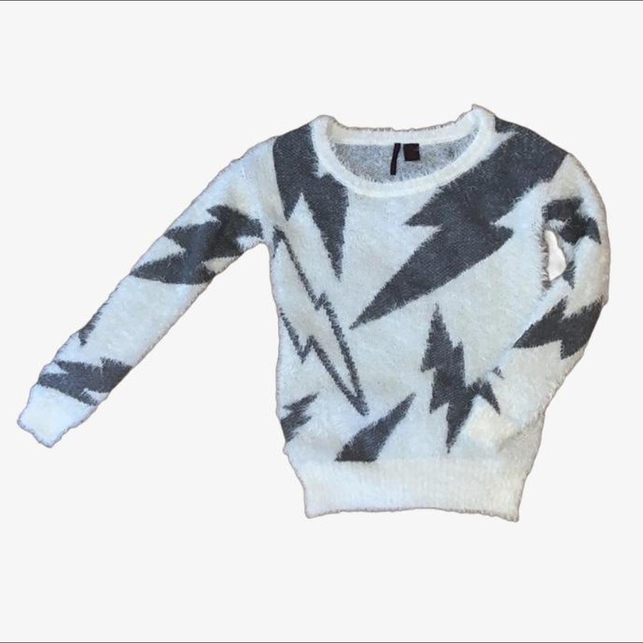 Lightning bolt outlet sweater women's