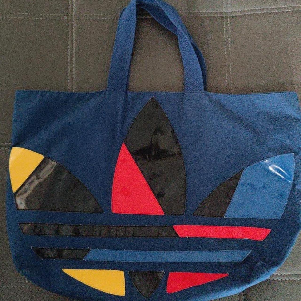 Adidas Originals PARIS Beach Shopper Bag Australia. Depop