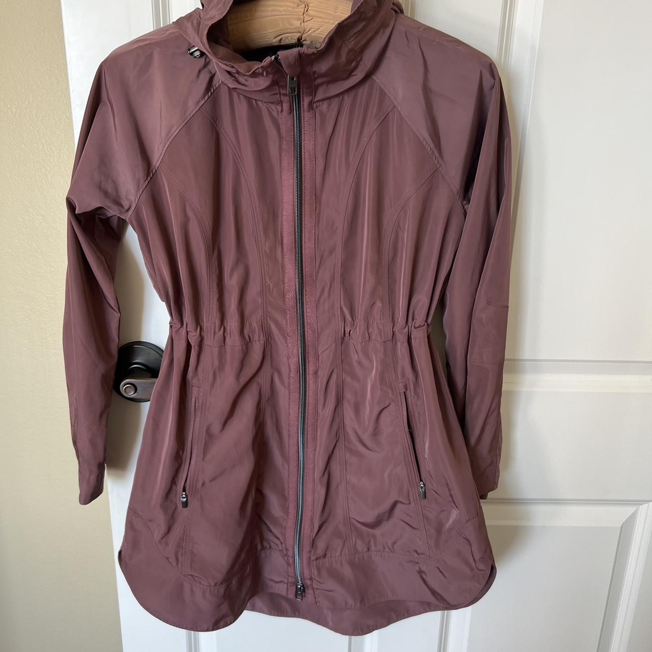 Athleta Jacket Staining in underarm area - Depop