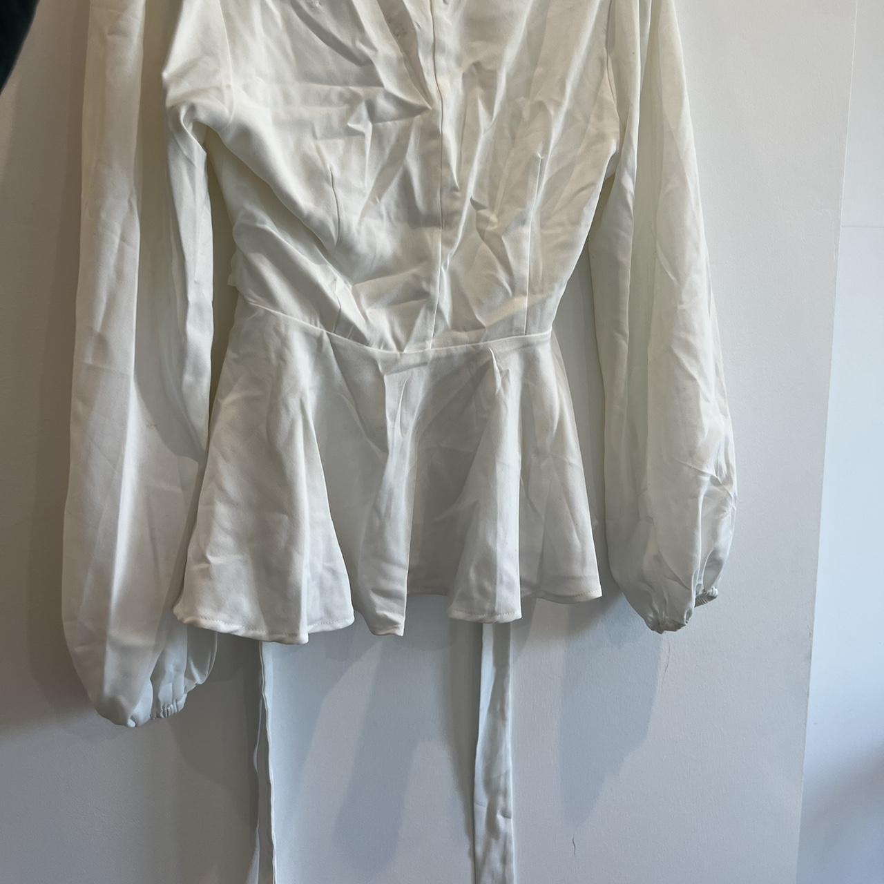 Super cute women’s blouse white from Papaya. The... Depop