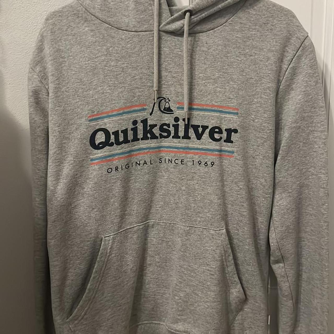 Unisex size S gray Quiksilver hoodie! Fits pretty... - Depop