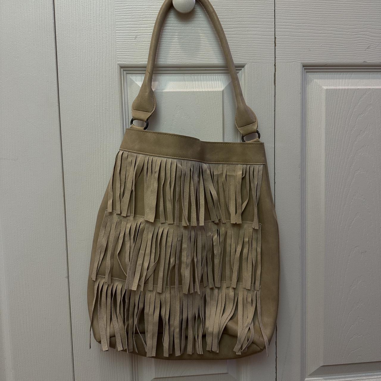 item listed by vivi8urdog