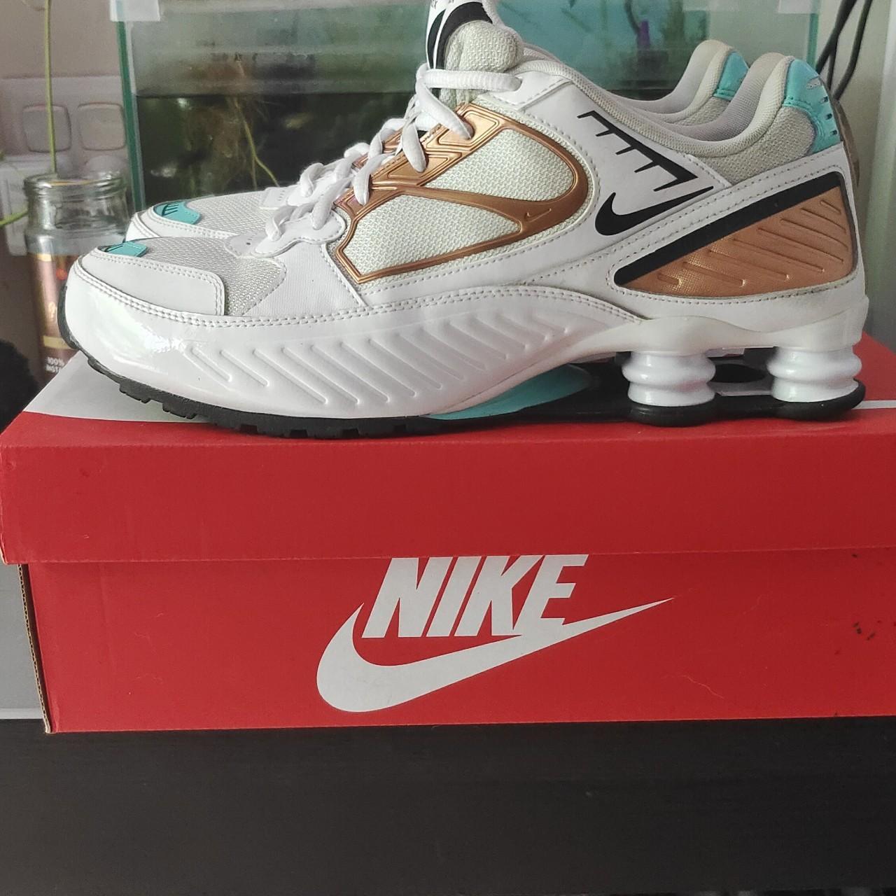 nike shox enigma 9000 rose gold