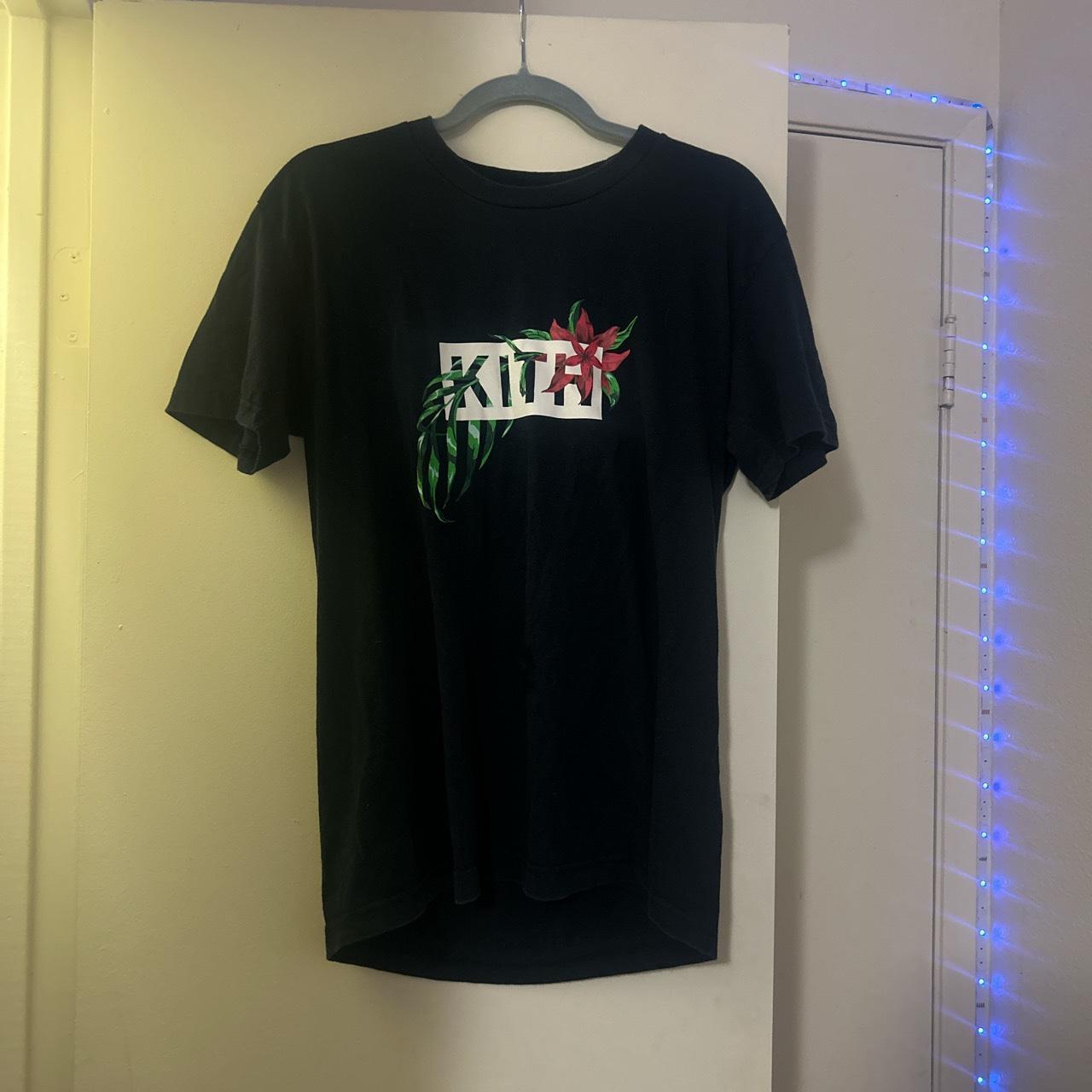 Large kith t shirt - Depop