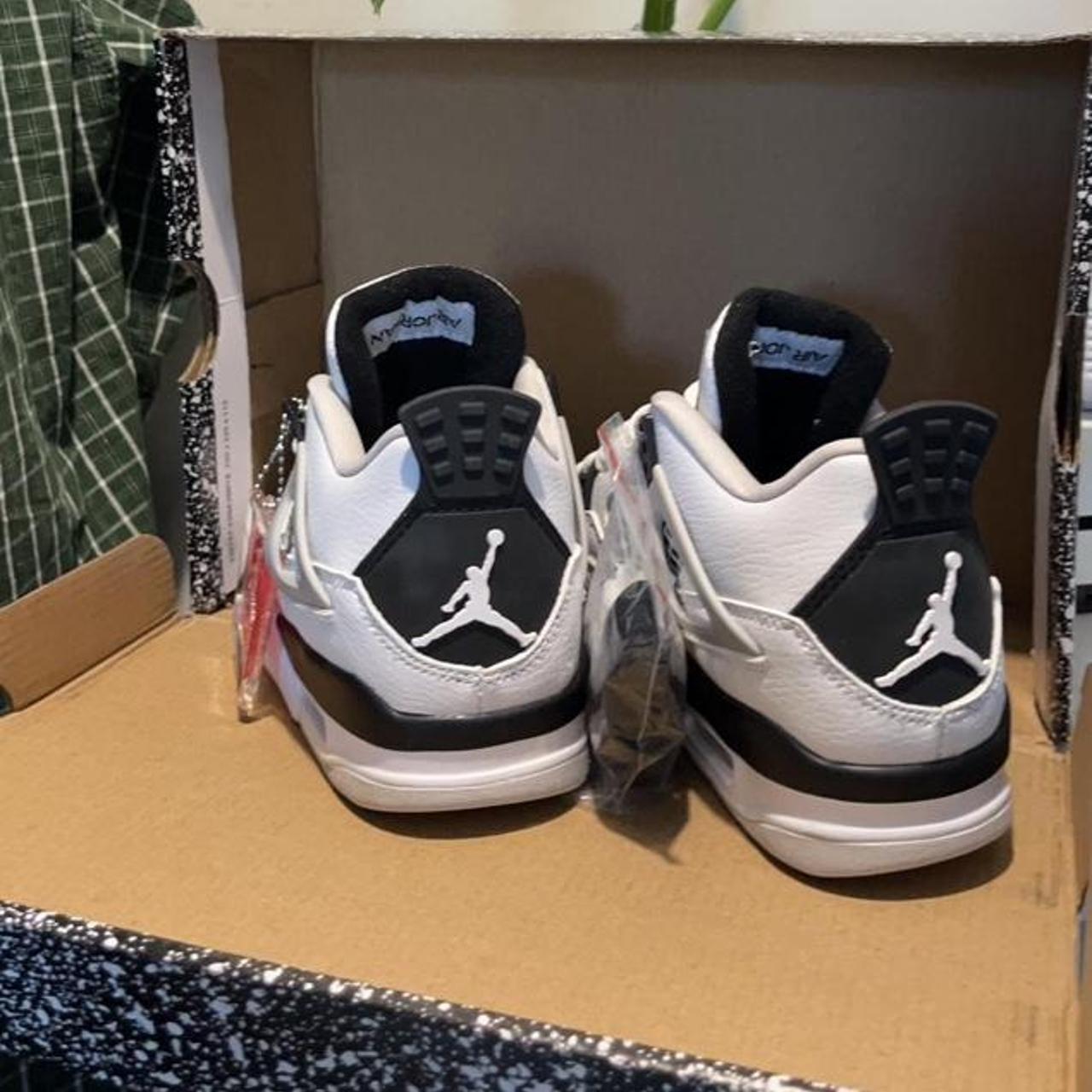 blackand white jordans