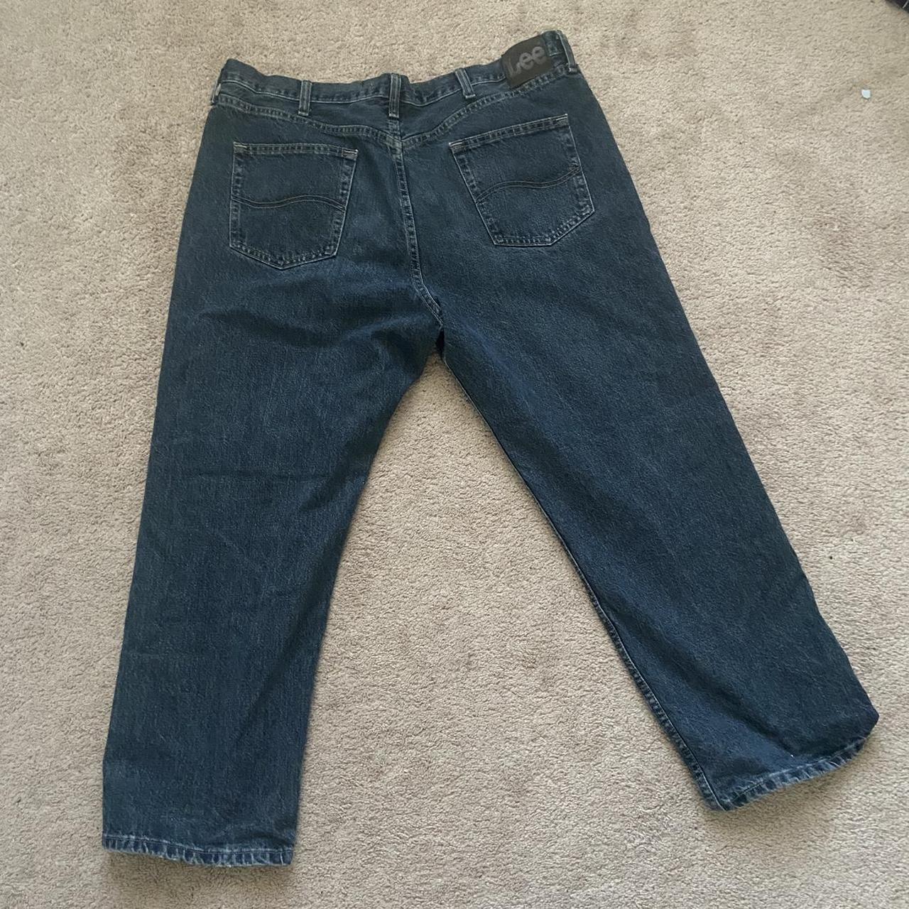Lee Jeans Relaxed Fit 42x29 - Depop