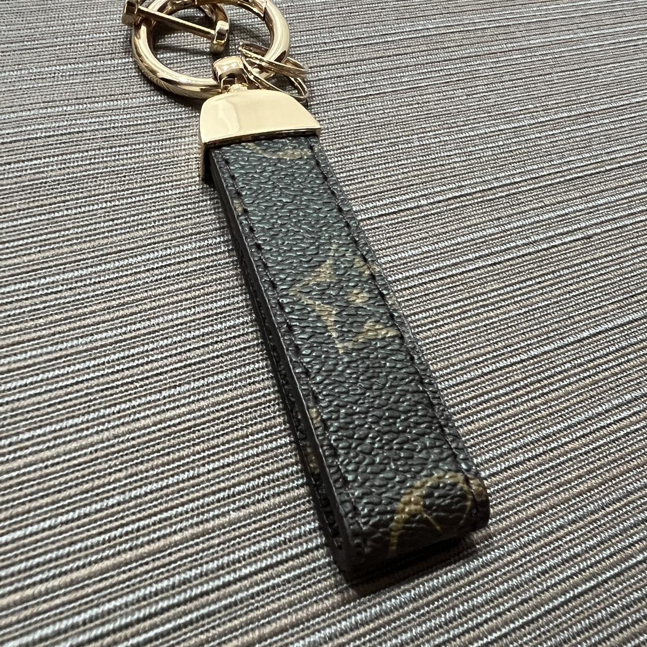 LV KEYCHAIN