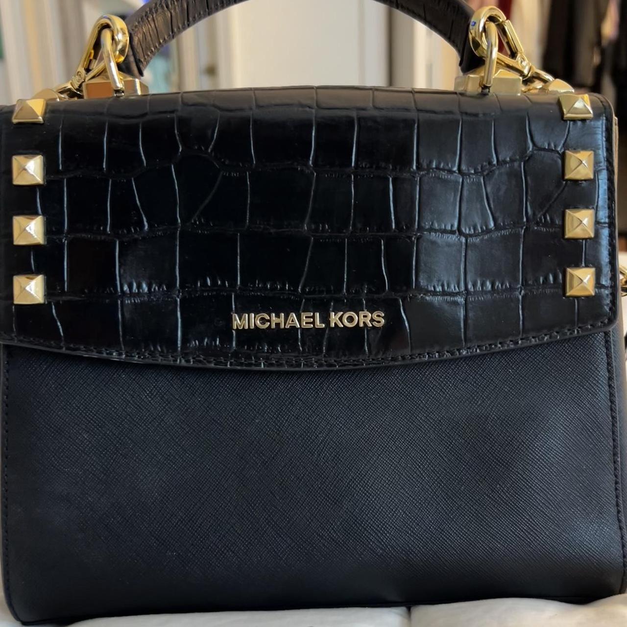 Michael Kors Purses for sale in Scullville, New Jersey | Facebook  Marketplace | Facebook