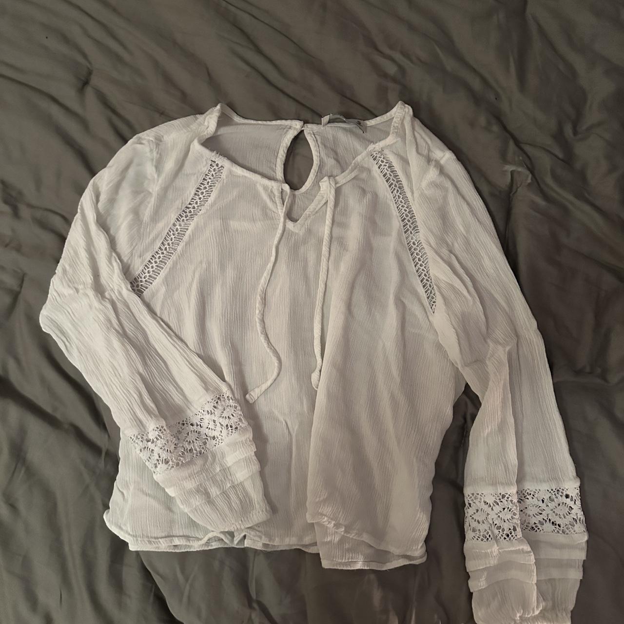 Hollister white outlet blouse