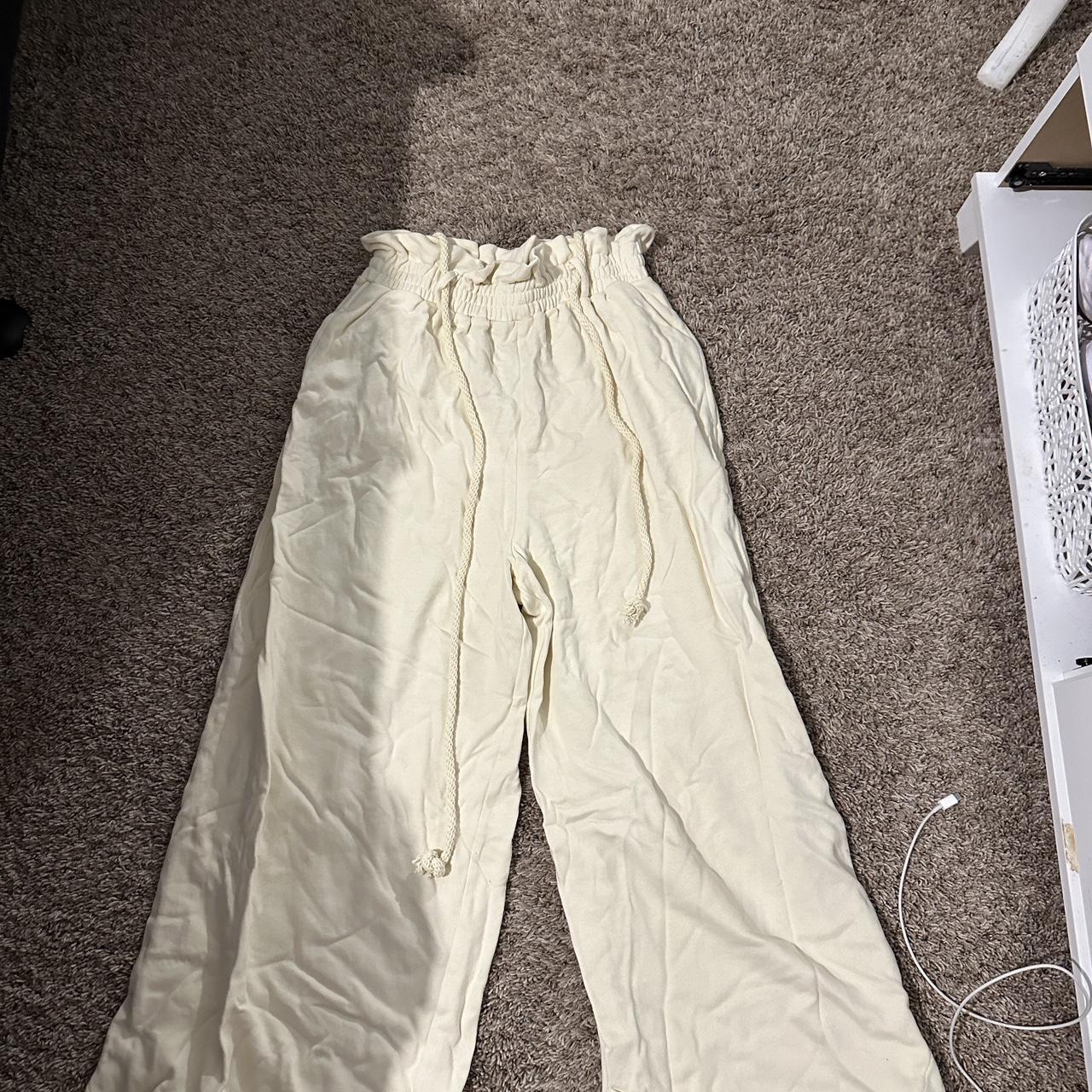 H&M wide leg sweatpants. Size small. Brought for | Depop