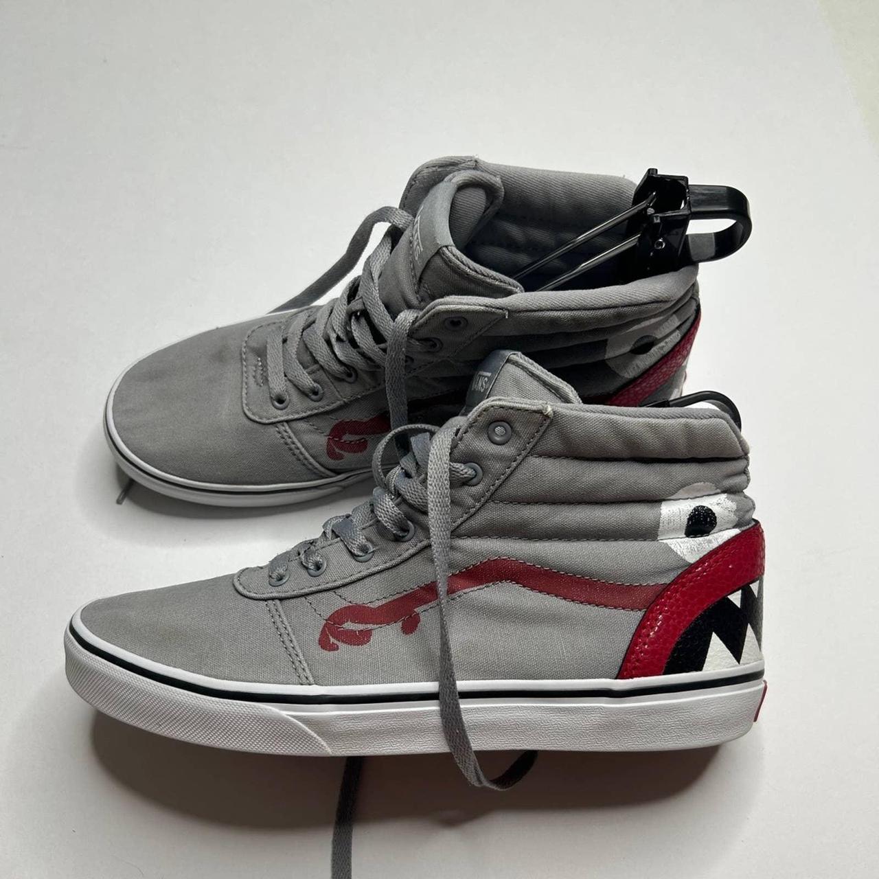 Vans boys size on sale 7