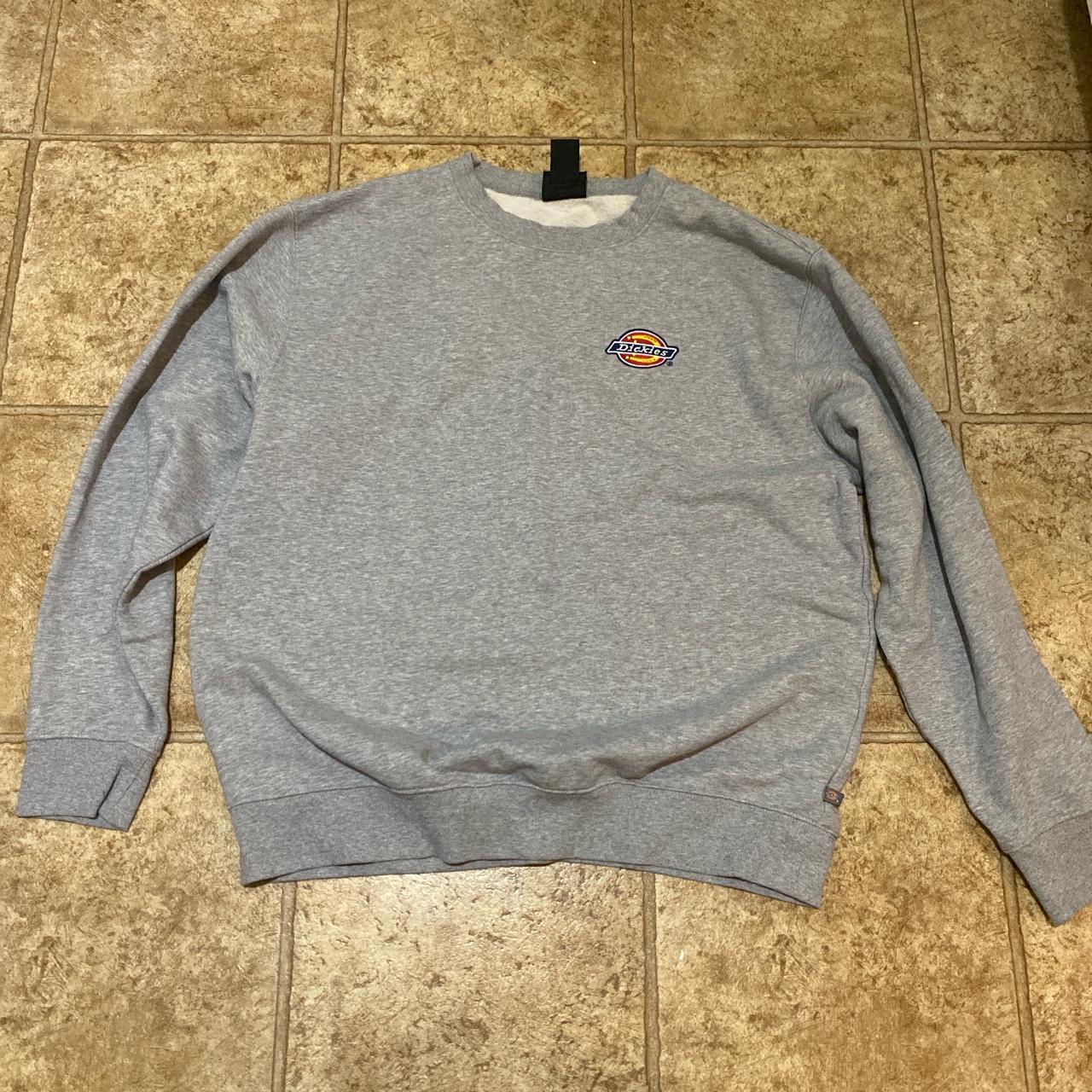 No stains excellent condition Light grey dickies... - Depop