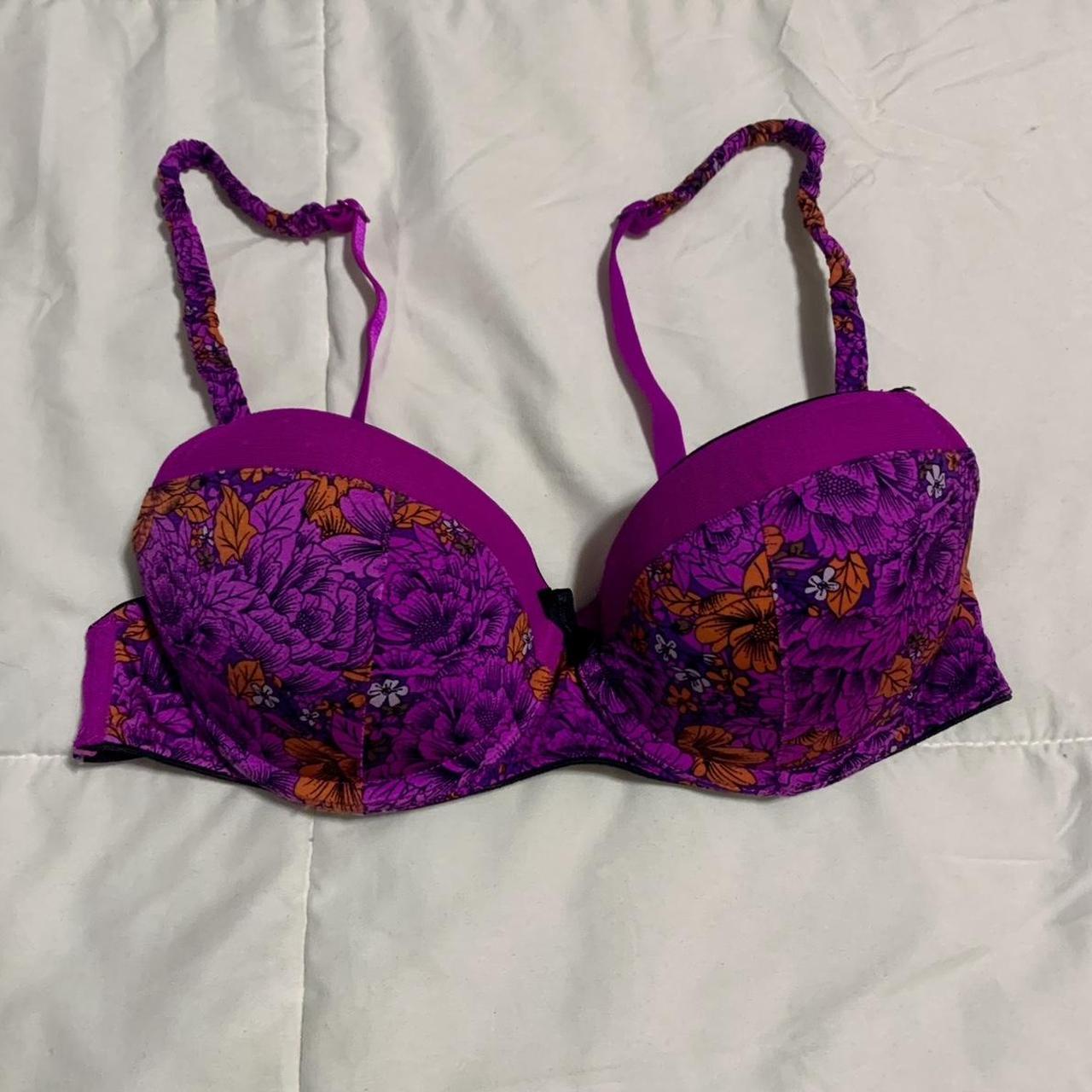 Sexy Tee Wireless Smooth Push-Up Bra super cute - Depop