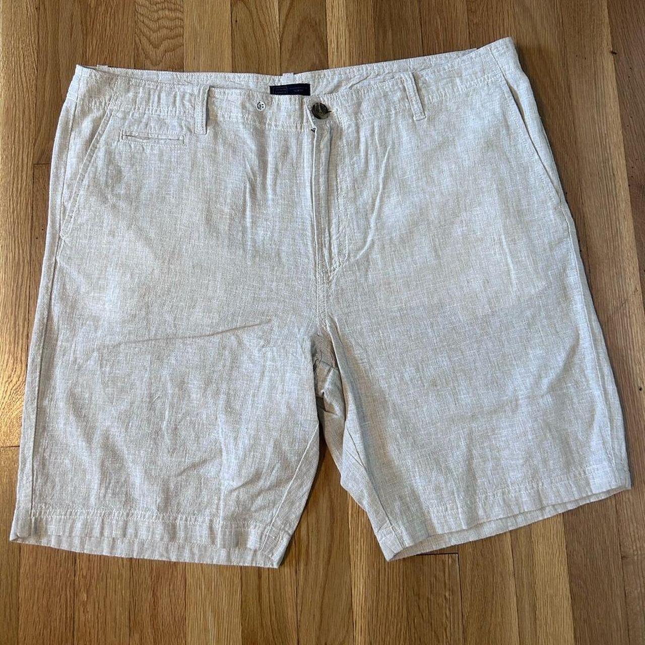Source Unknown Men's Shorts - Tan - 40" – A breez… - image 1