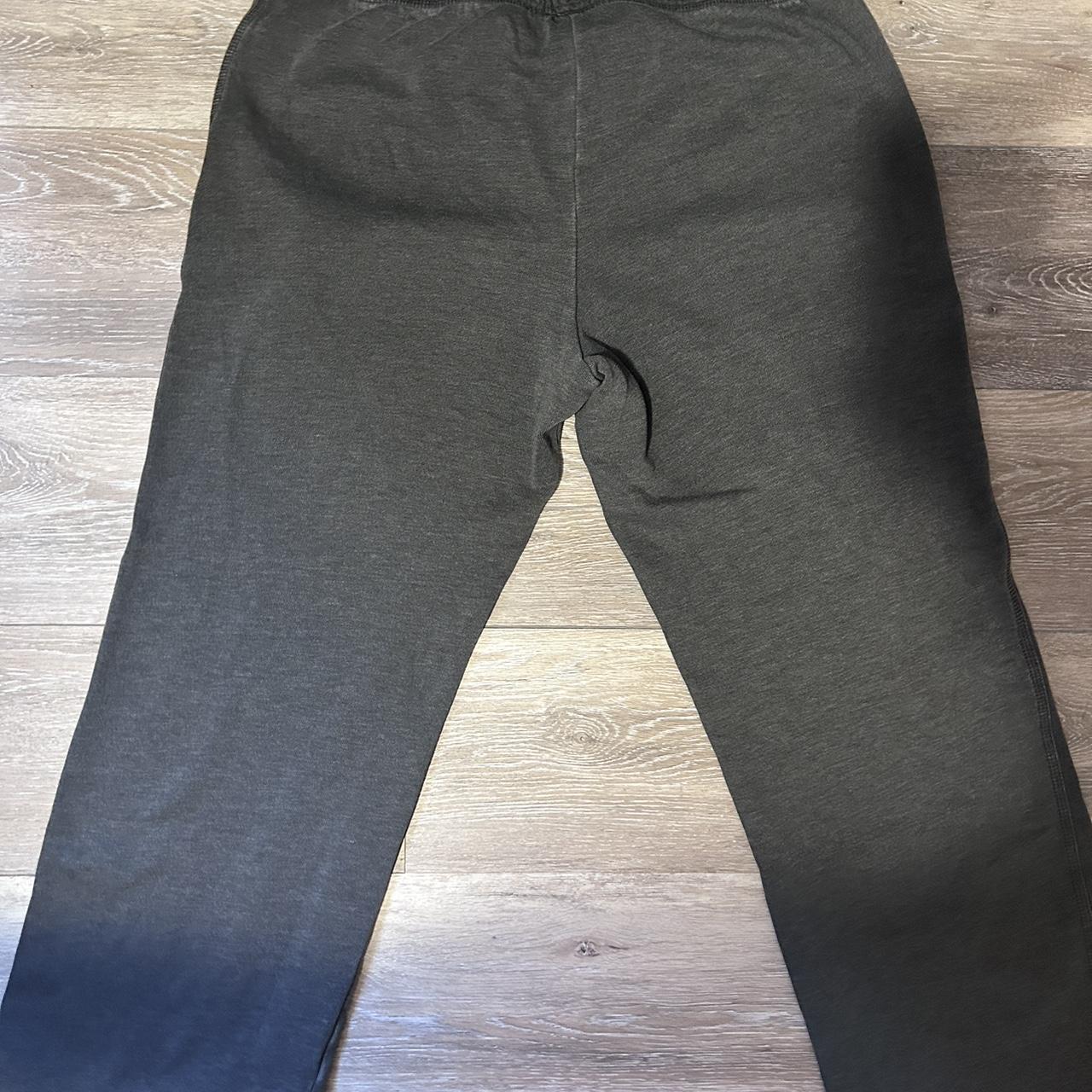 Grey, Everlast Sweatpants - Depop