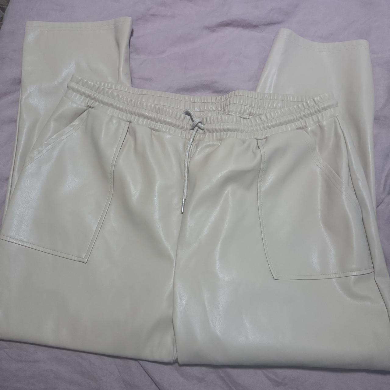 item listed by lacangri1609