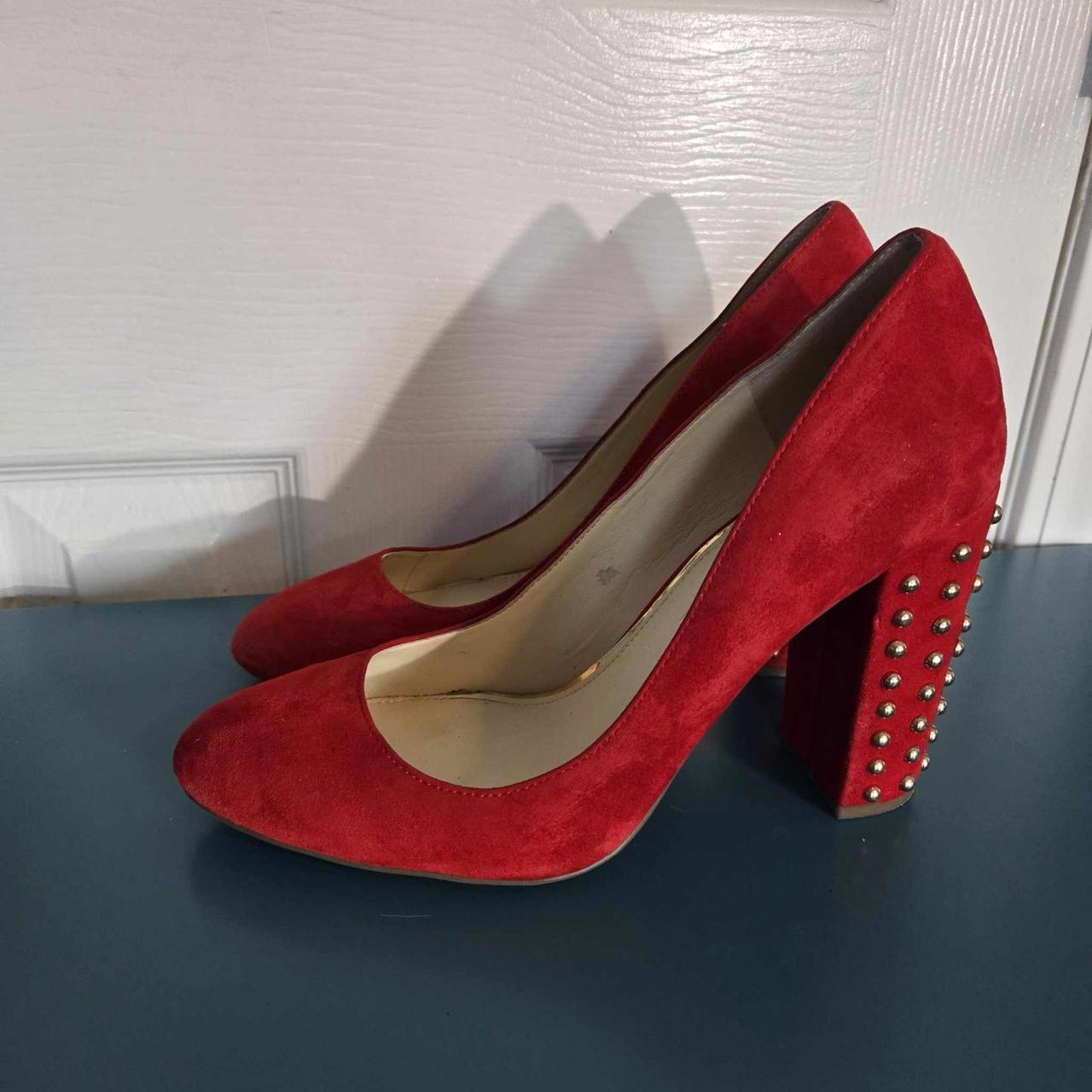 Jessica simpson fashion red suede pumps