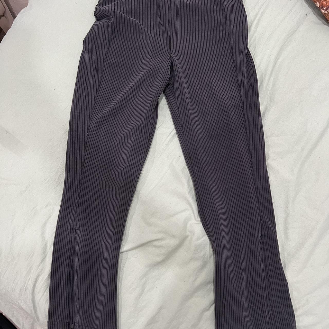 item listed by adrianaaaaa25