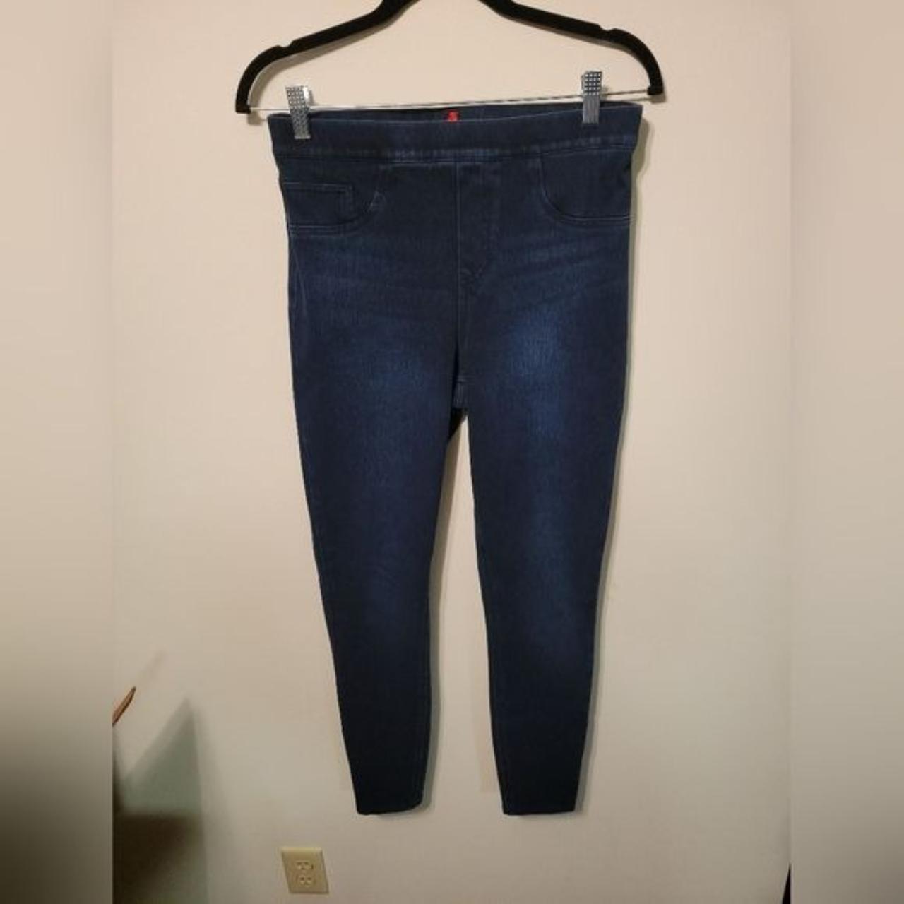 Women's Size Medium Spanx Jeans. Front pockets are - Depop