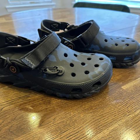 Post malone 2024 crocs size 12