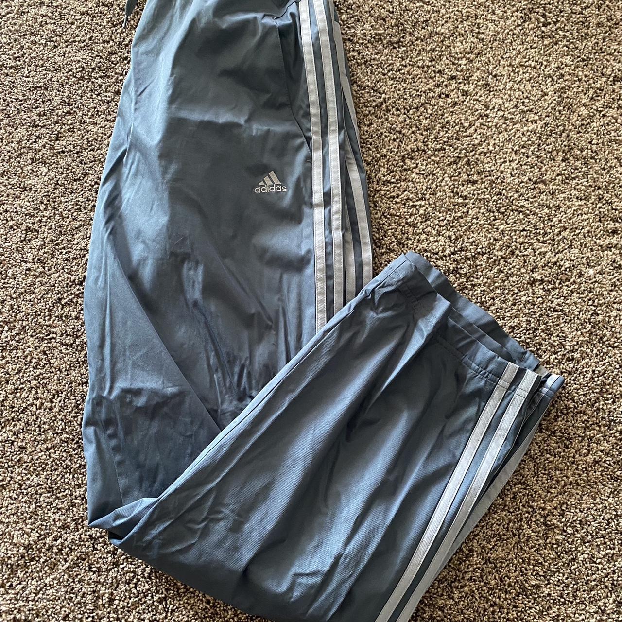 Nike windbreaker 2024 adidas pants