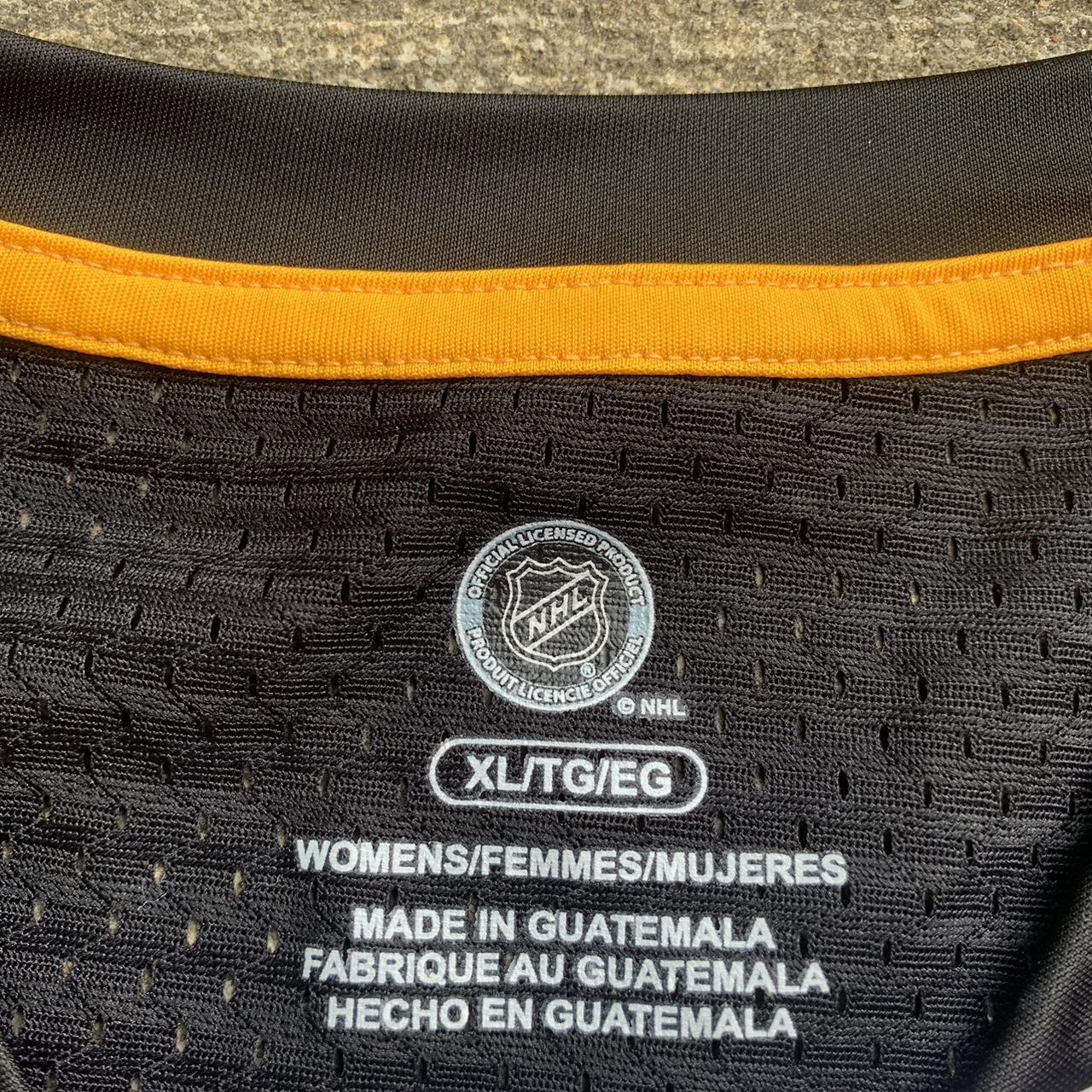 NHL Women's Shirt - Black - XL