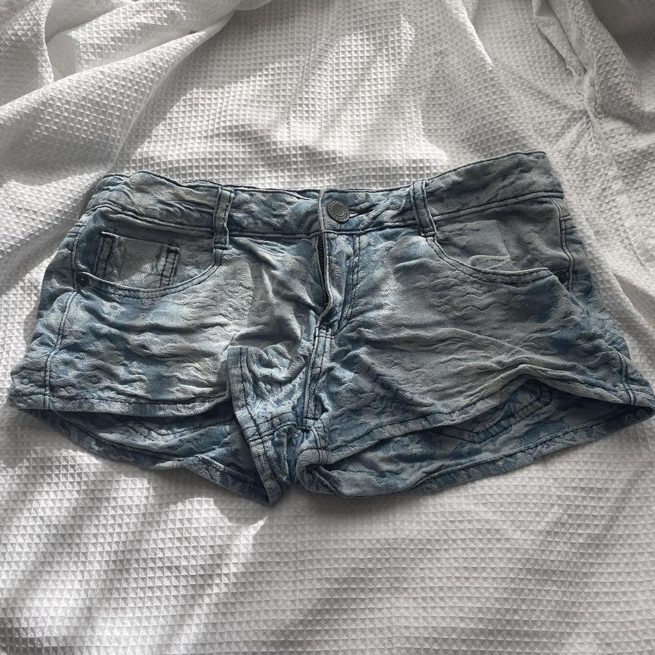 Y2K BOOTY Shorts / 00s Low Rise Shorts / Vintage DENIM Shorts