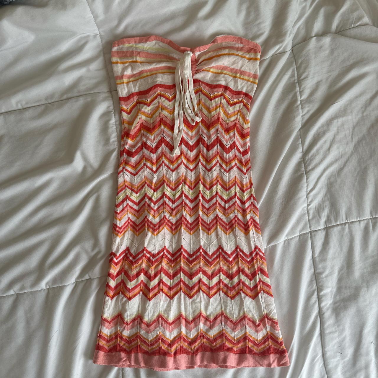 Cute knit dress / cover up 🌸 Tube top or can be tied... Depop