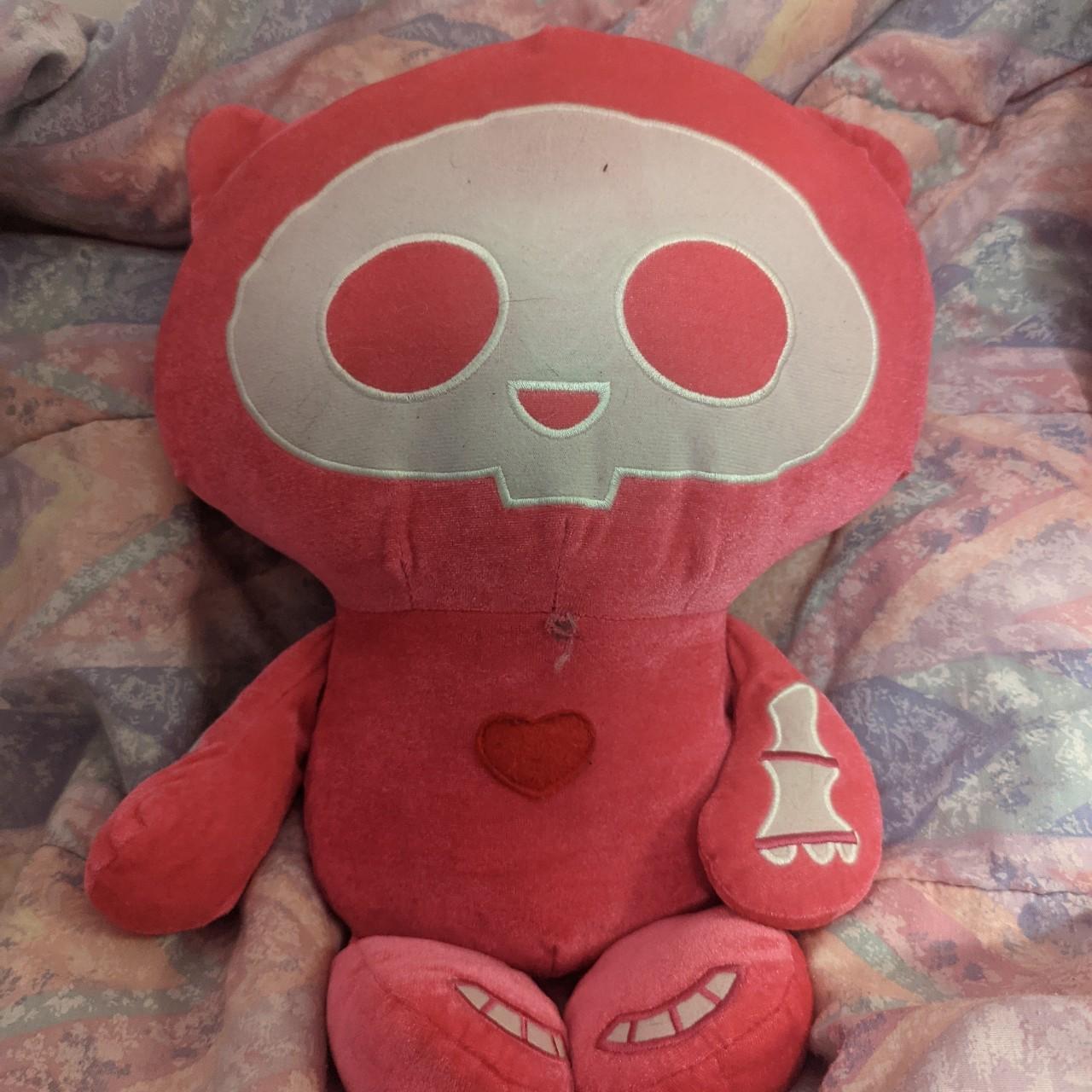 Skelanimals pink kit 20.5 in Fiesta, only flaw is... Depop