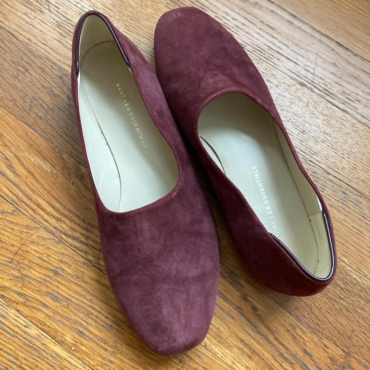 Want Les Essentiels maroon suede flats size EU 37