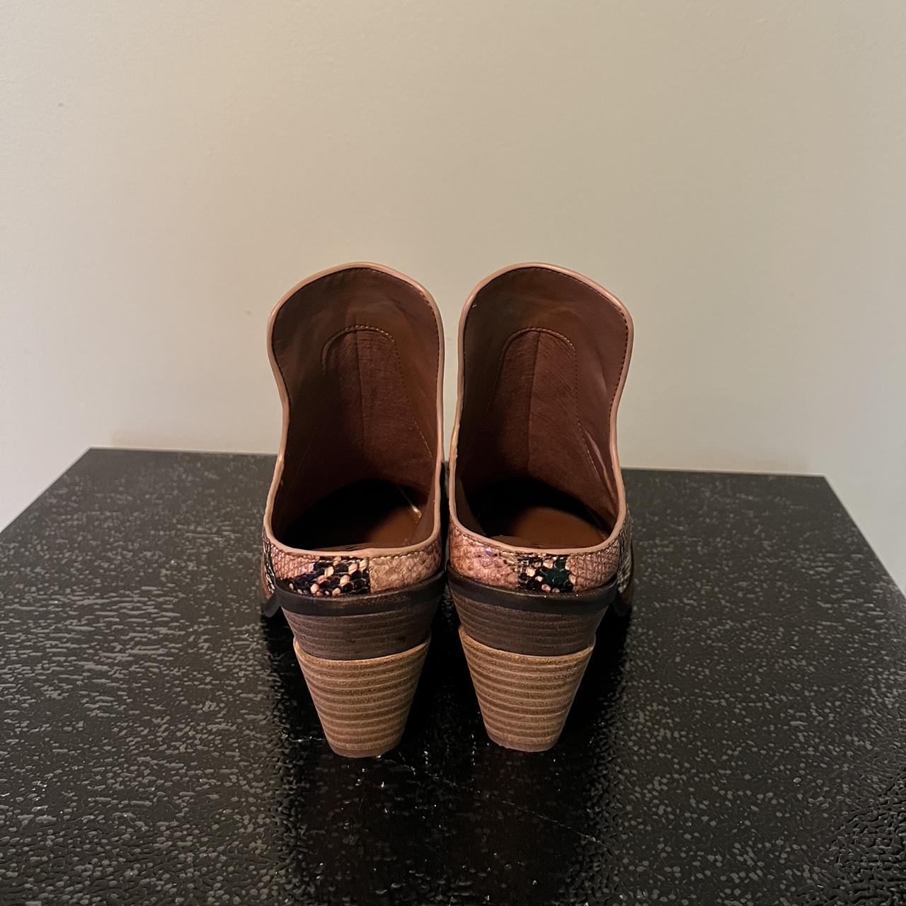 gianni bini leopard booties