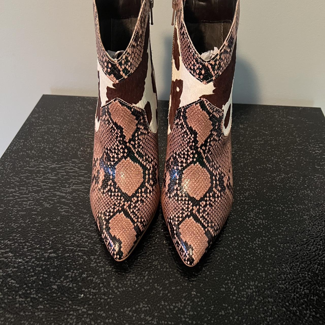 gianni bini leopard booties