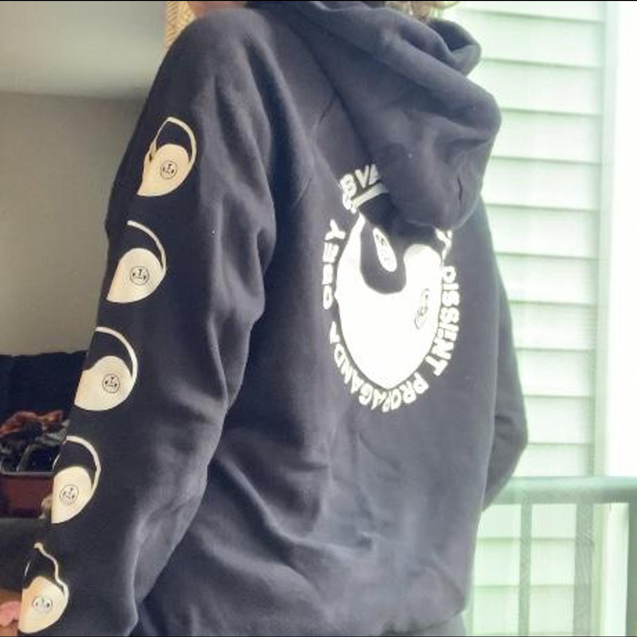 Obey yin yang outlet sweatshirt