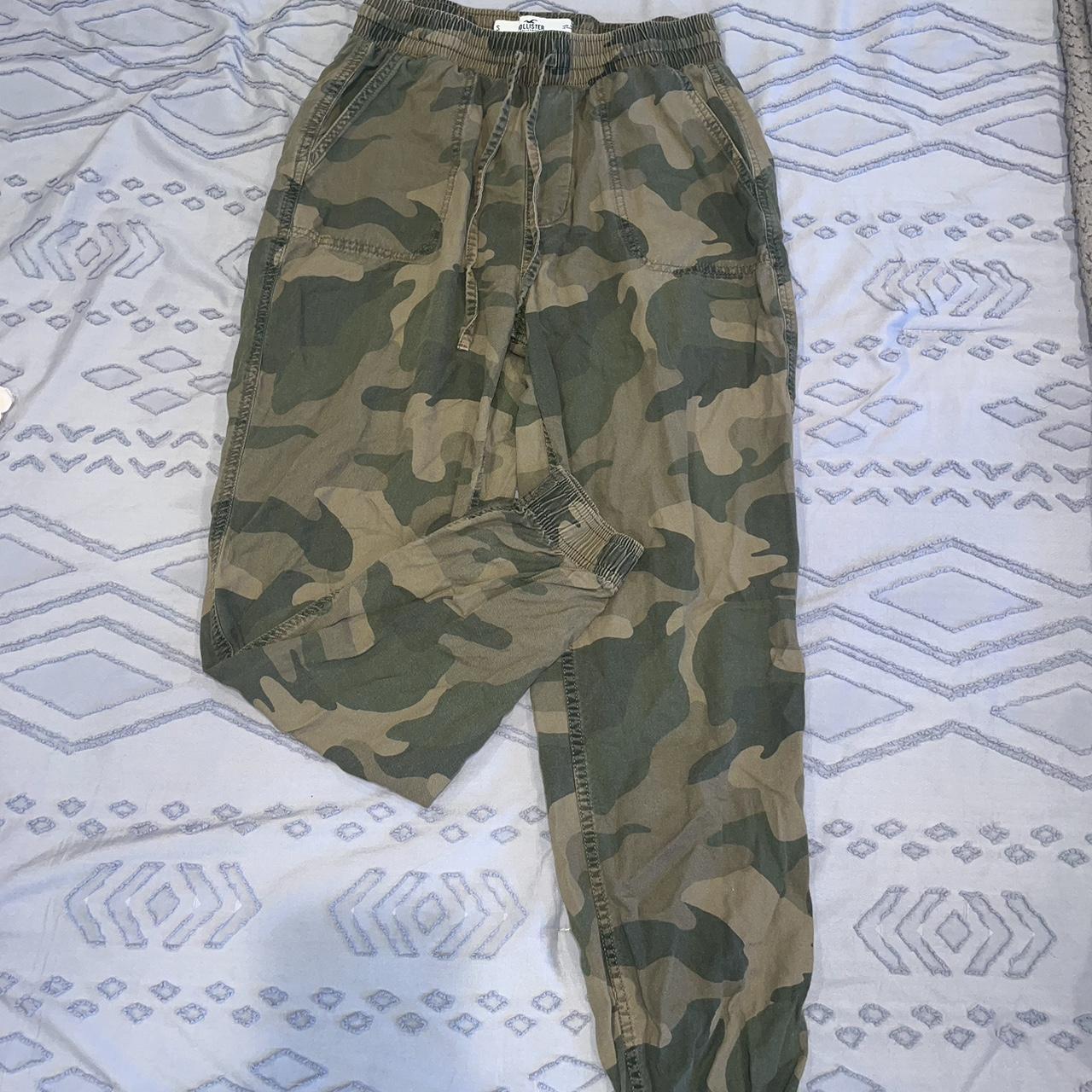 Hollister best sale army joggers