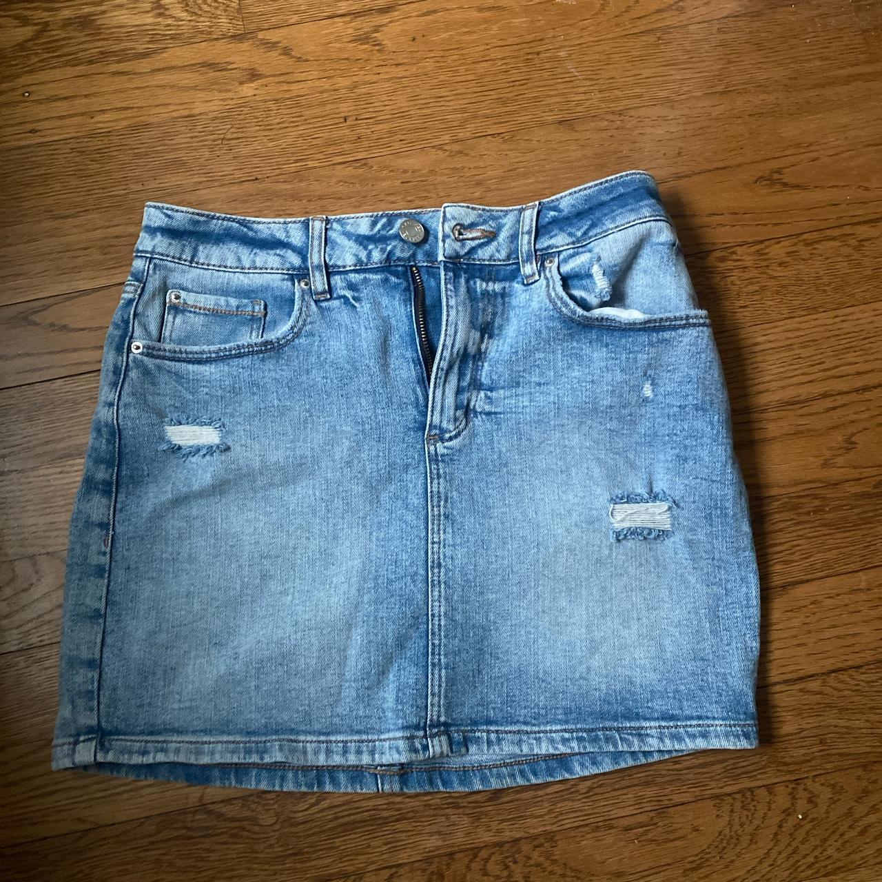 size small garage jean skirt excellent condition... - Depop