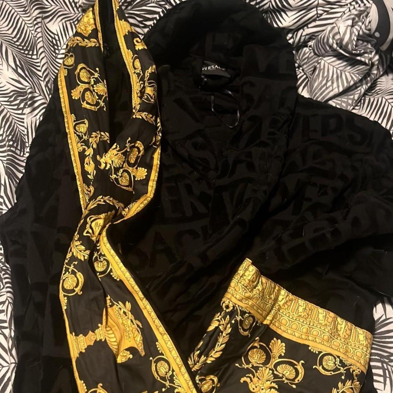 Black Versace Robe Used Lightly SizeMedium 470... Depop