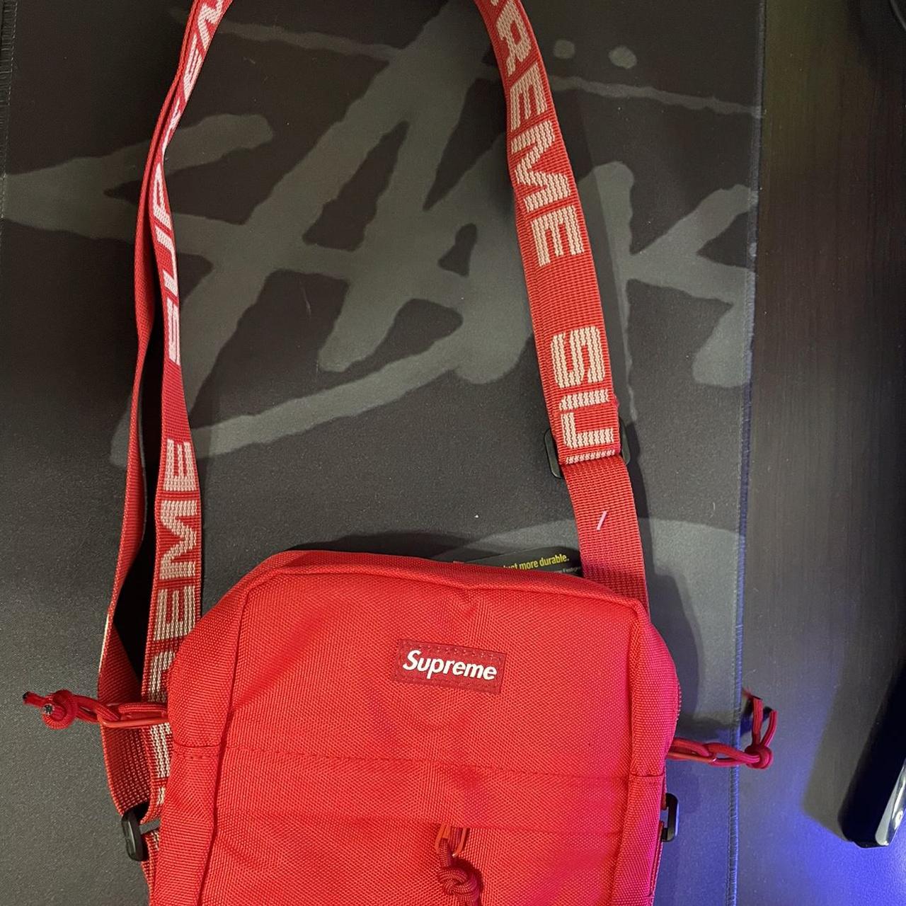 RED SUPREME SLING BAG BRAND NEW WITH TAGS FREE - Depop