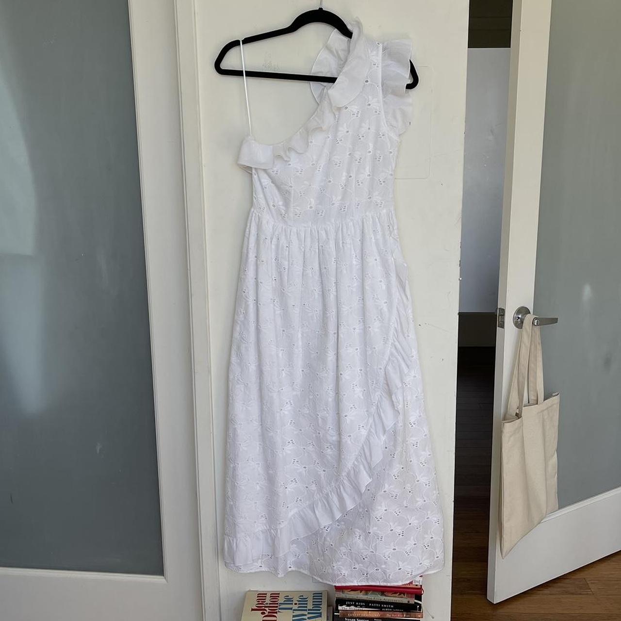 Batsheva Women's White Dress Depop