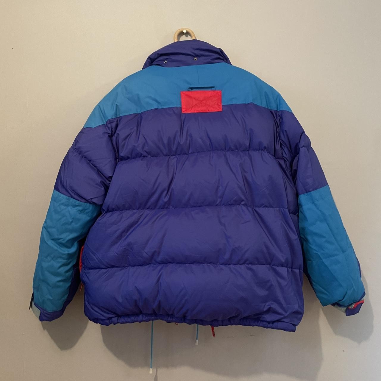 Vintage super unique puffer jacket front zip... - Depop
