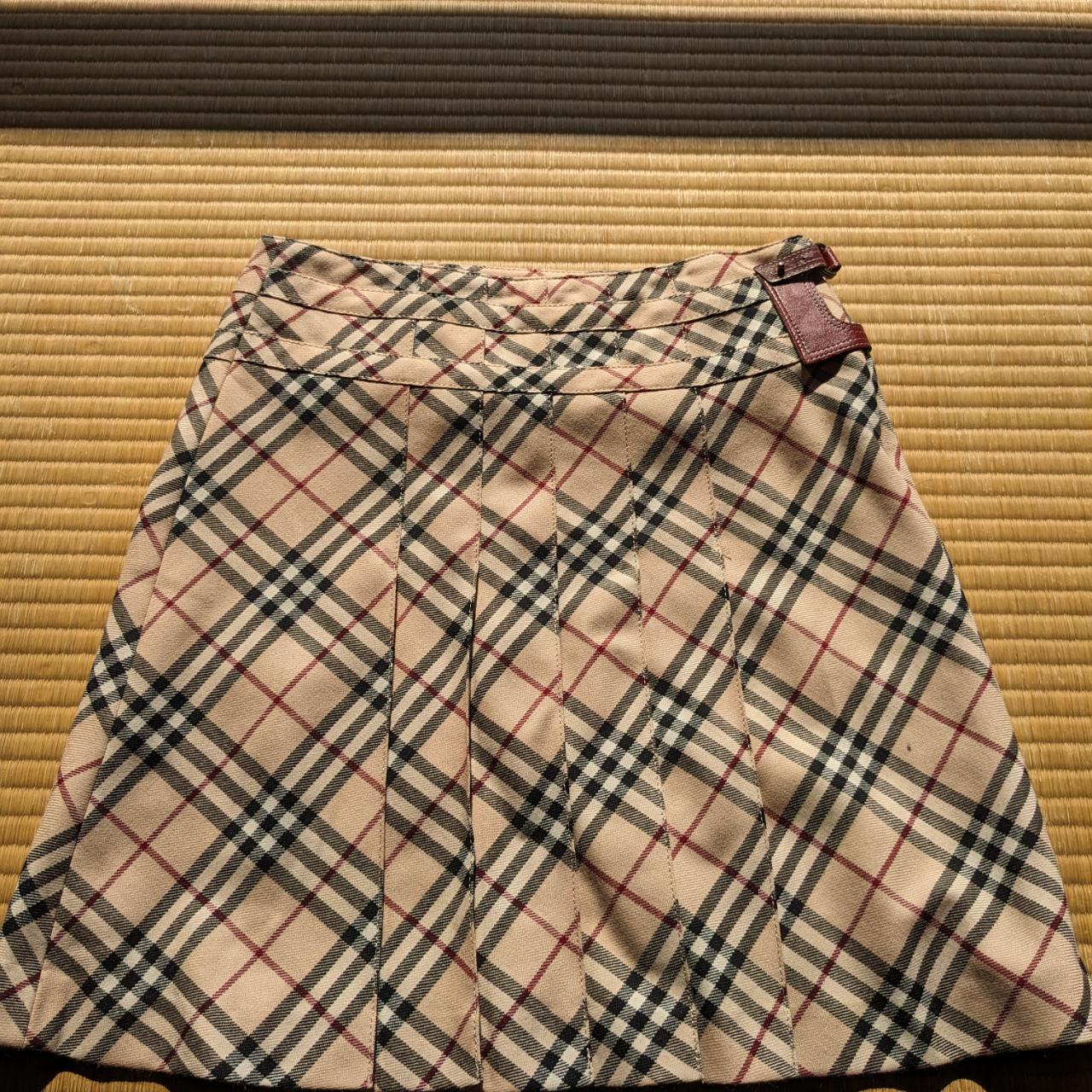 Burberry skirt depop sale